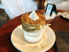 -luutosa  cafe & tea 鹿兔山