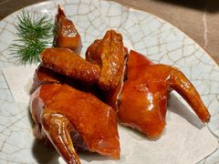 脆皮乳鸽-新荣记(BFC外滩金融中心店)