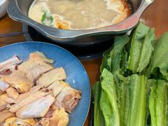 糟柏醋火锅-老何家后安粉·糟粕醋海鲜火锅(三亚湾椰梦长廊店)