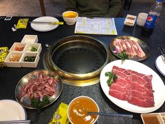 -嘿嘟嘟·肋条烧肉放题(爱融荟城店)