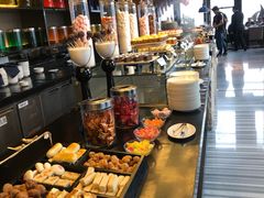 -唐拉雅秀酒店-西锦汇空中BBQ·思创餐厅
