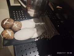 -幸运牛汕头小黄牛牛肉火锅(梅林店)
