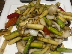 -黄泥岗·地道湖北菜(奥特莱斯店)