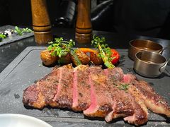 碳烤澳州M5肉眼牛排-C&R西班牙餐厅
