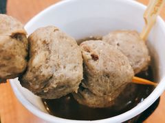 -全家便利店(洛川东路店)