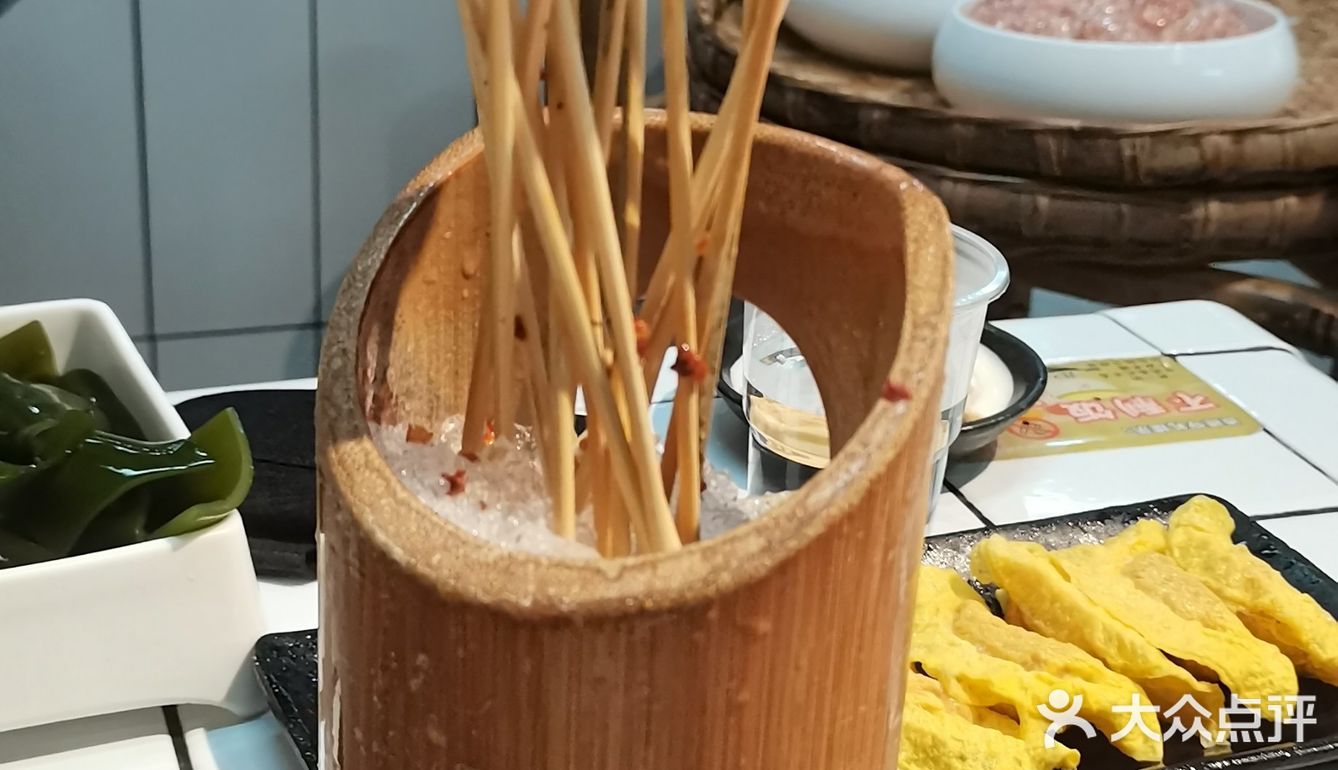一定要试试卤菜：卤校长就是以卤菜出名的