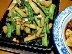 -鑫小城故事·砂锅·排骨藕汤(兴业路店)