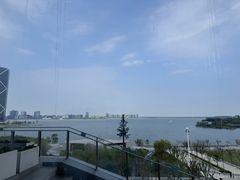 -朵云书院(滴水湖店)