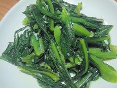 油麦菜-先启半步颠小酒馆(嘉定万达店)