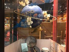 -西西弗书店&矢量咖啡(凯德晶萃广场店)