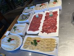 -牛德亨臻牛潮汕火锅(万邦时代店)