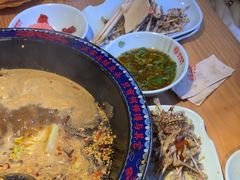 -何师傅美蛙鱼头(汉街店)
