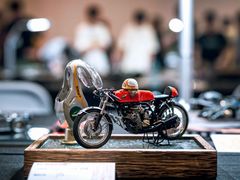 -上海跨国采购会展中心