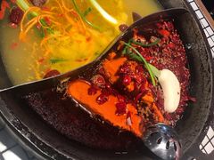 屠场鲜毛肚-董眼镜火锅(洪崖洞总店)