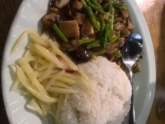 -车沾巷·重庆老味豌杂面