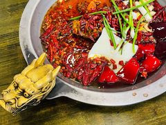 -黄潇洒老火锅(九眼桥宏济巷店)