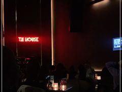-TZ House音乐现场(来福士中心店)