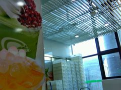 -CoCo都可(北京西站北广场店)