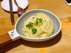 纳西老奶洋芋-山茶云南菜(中关村店)