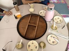 -正宗东北木火铁锅炖鱼村