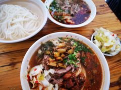 -高亮饵丝铺(滇源分店)