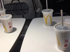 -麦当劳(国家体育场南路店)