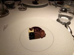 -Le Bernardin