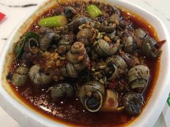 -凤凰路何眼镜香辣蟹(花果园店)