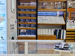 -沪睛眼镜蔡司官方授权店(金桥佳林路店)