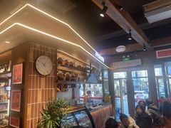 -巴卤社老火锅(财富店)