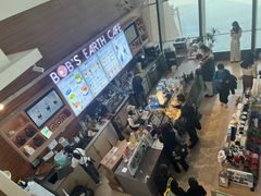 -抱抱地球咖啡馆(国家海洋博物馆店)
