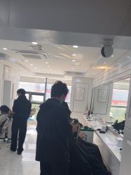 -镁连社·美联社