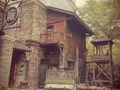 -两江国际影视城