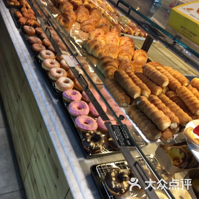 多乐之日扁桃仁牛角包图片-北京甜品饮品-大众点评网