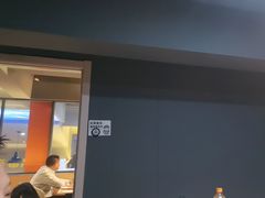 -四点半烤吧(港龙华侨城店)