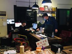 -拖板鞋咖啡旅行酒店(春熙路地铁站店)