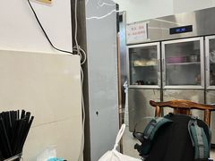 -嘉州海汇源老烧麦店