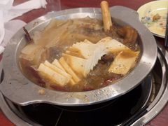 -聚首堂·特色小吃·肘子(什刹海德胜门店)