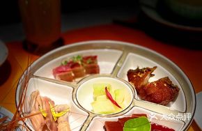 Four-Item Appetizer from Noble Scholar's Mansion
