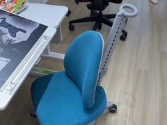 -moll学习桌椅(上海久光百货店)