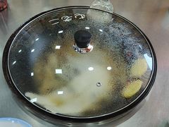 -屯老二农家铁锅炖·行业领军者(梅江店)