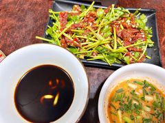 -云南建水鸡脚王烧烤(商贸路店)
