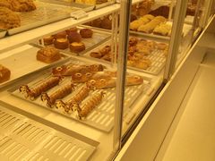-好利来(上海长宁龙之梦店)