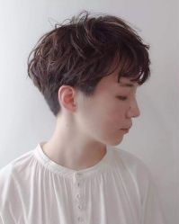 -首脑美发沙龙