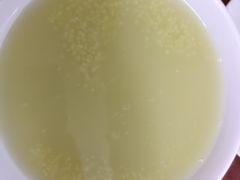 小米粥-宝瑞门钉肉饼店