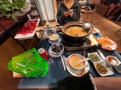 -邹开喜·小海鲜醉鸡煲·潮汕鲜切牛肉店(襄阳北路店)