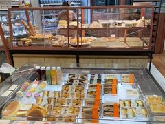面包甜点陈列柜-多乐之日(和平伊势丹店)