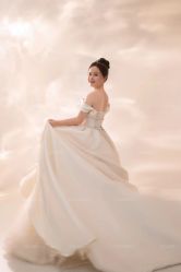 -雪中彩影婚纱摄影·微光艺术中心