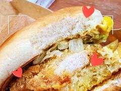 芝芝酪酪堡-麦当劳(广州新港东路第二分店)