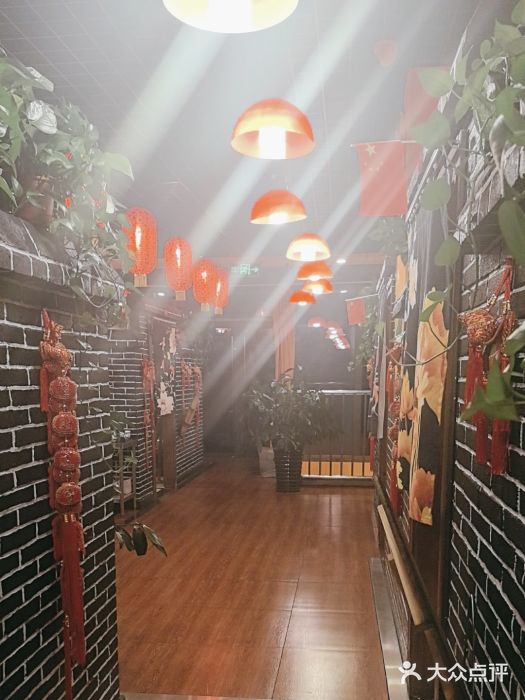 江湖水乡铁锅炖魚(周庄嘉园店)图片